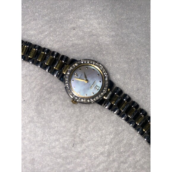 CITIZEN Two Toned ECO DRIVE NEW BATTERY B023 06503 Watch Resist Diamond Line - Picture 8 of 9